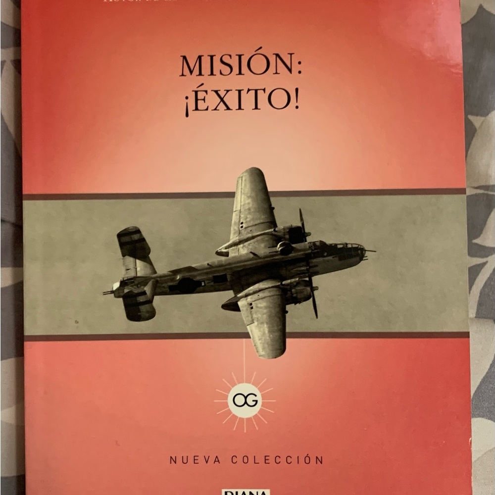 Libro en español MISIÓN ÉXITO
